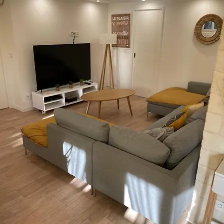 Joli Rez De Jardin 4 Pieces A Sur Cagnes-sur-Mer