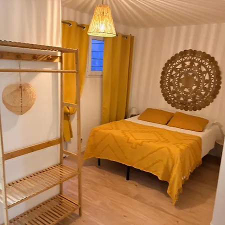 Joli Rez De Jardin 4 Pieces A Sur Apartament