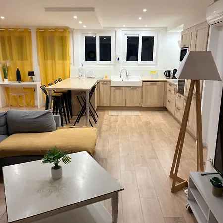 Joli Rez De Jardin 4 Pieces A Sur Apartment Cagnes-sur-Mer