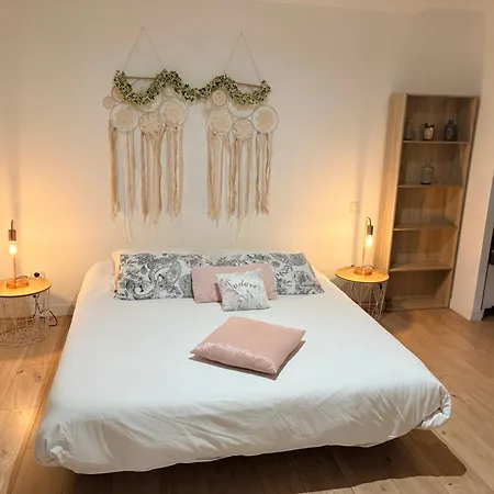 Joli Rez De Jardin 4 Pieces A Sur * Cagnes-sur-Mer